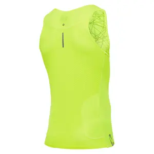 Camisetasin mangas Macron Running Scotty Fluo image-1