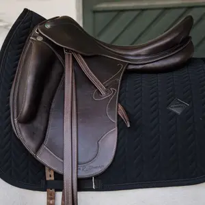 Dressage saddle pad  Kentucky Fishbone image-2