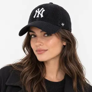 Czapka z daszkiem 47Brand New York Yankees Clean Up image-2