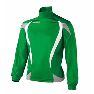 Training top Macron sultan image-0