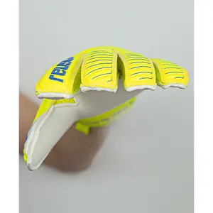 Torwarthandschuhe Reusch Attrakt Grip image-4