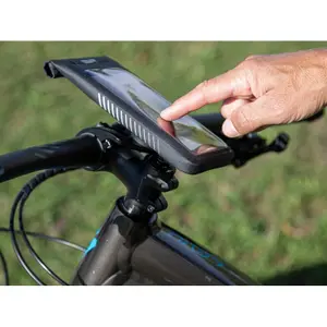 Telefonhalter + Etui SP Connect Bike Bundle II Universal Case image-3