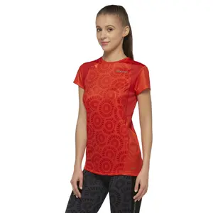 Camiseta de mujer Macron running patricia printed image-1