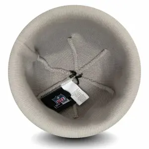 Bonnet with pompon Las Vegas Raiders 2021/22 image-2