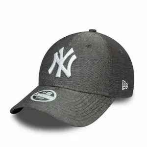 9forty cap for women New York Yankees 2021/22 image-0
