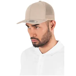 2 tone trucker cap Urban Classics Retro image-1
