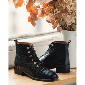 Bottines femme Bons Baisers de Paname Paulette-Croco Noir image-0