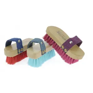 Brosse pour cheval Hippo-Tonic Magnet Brush image-0