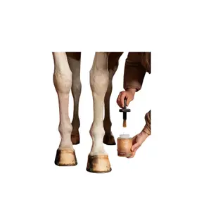 Λάδι για τα νύχια του αλόγου Grooming Deluxe Shine image-3