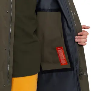 Parka Revolution image-4
