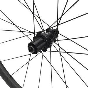 Par de almohadillas para ruedas de bicicleta sin cámara Reynolds AR41X Shimano image-3