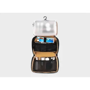 Toiletry bag 8000Kicks V2 image-1