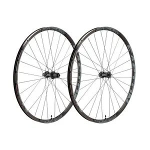 8022730-strassenfahrrad-alu-reifen-vorderrad-disc-easton-ea70-ax-650b-12x100-schwarz-12x100