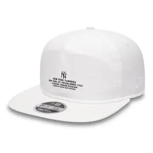 Casquette New Era 9fifty Monochrome Script New York Yankees image-0