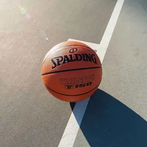 Basketball Spalding Varsity FIBA TF-150 Rubber image-2