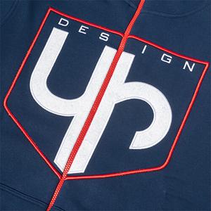 Sweatshirt à capuche UP Design image-3