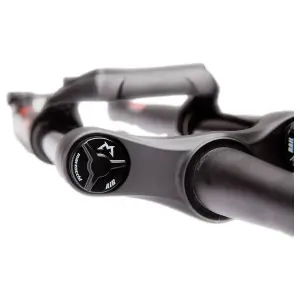 Forcella conica Marzocchi bomber Z2 29" Air 130 Rail sweep-adj image-2