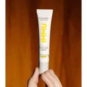 Ochranný krém na nosní rýmu Madara Immu 15 ml image-1