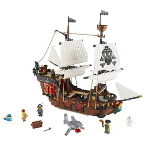 Jeux de construction bateau pirate creator Lego image-0