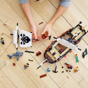 Jeux de construction bateau pirate creator Lego image-1