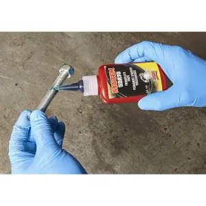 Strong threadlocker Arexons 52A70 image-2