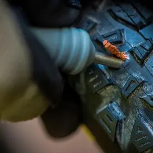 Kit de reparación Blackburn Plugger tubeless image-1