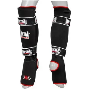 grpro520n-schienbeinschutzer-fuss-metal-boxe-oko-schwarz-rot