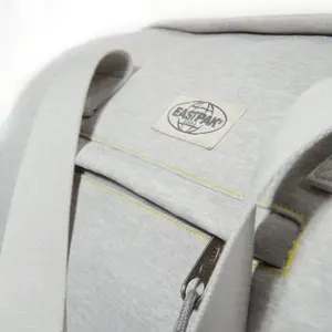 Axelremsväska Eastpak Renana image-3