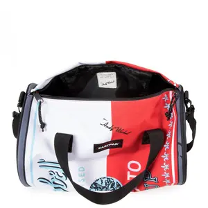 Torba podróżna Eastpak Duffel Can image-2