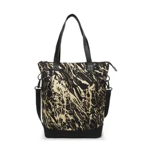 Shoulder bag Eastpak Soukie image-1