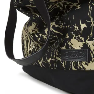 Shoulder bag Eastpak Soukie image-5