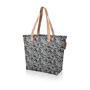 Sac bandoulière Eastpak Flask image-1