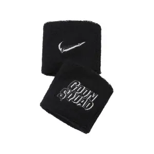 Sponge wrist Nike swoosh x space jam : a new legacy image-0