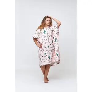 Poncho After Essentials Hype Pale image-1