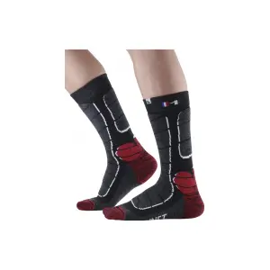 pwtkm-03-socken-monnet-trek-medium-schwarz-rot