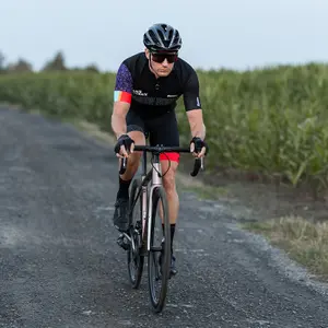 Waterproof vest Santini Paris Roubaix Enfer du Nord image-5