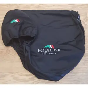 Housse de selle de dressage Equiline image-1