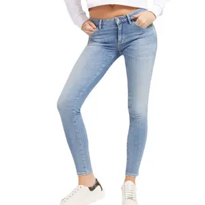Jeans femme Guess Curve X image-0