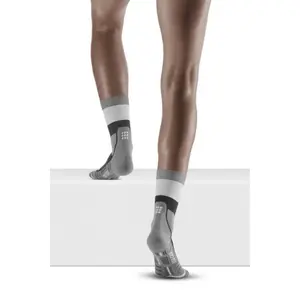 Meias para caminhadas leves de merino de meia-pequena compressão para mulheres CEP Compression image-1