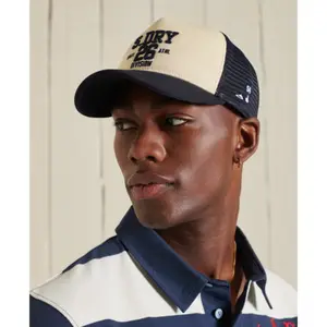 Casquette trucker Superdry Classic image-0