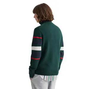 Pull Gant Banner Shield image-1