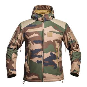 01-201610-softshell-jacket-a10-equipment-v2-fighter-camo-fr-ce