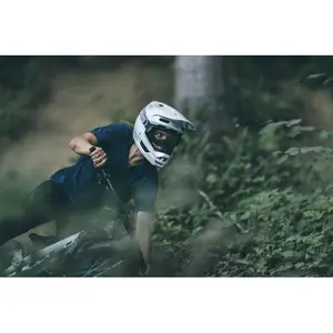 Hjelm Abus HiDrop image-4