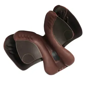 Jumping saddle with flocked panels Acavallo image-2