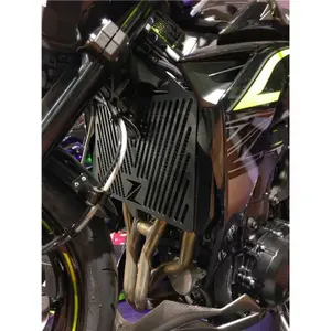 Grille de protection pour radiateur moto Access Design Kawasaki Z750 - Z750R image-0
