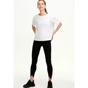 Women's organic cotton T-shirt AchievePrime Serene image-5