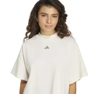 Γυναικείο T-shirt adidas Studio Boyfriend image-4