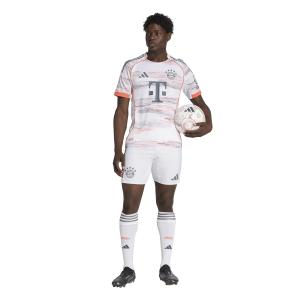Bayern Munich Away Shirt 2025/26 image-2