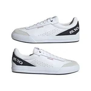 Sapatos adidas Sleuth DLX 2 image-3