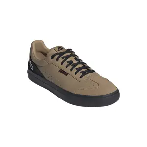 Shoes adidas Sleuth DLX 2 image-1